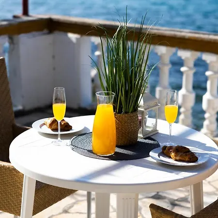 Seaside Apartment