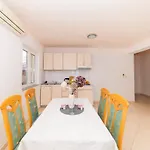 Seaside Apartman Bibinje